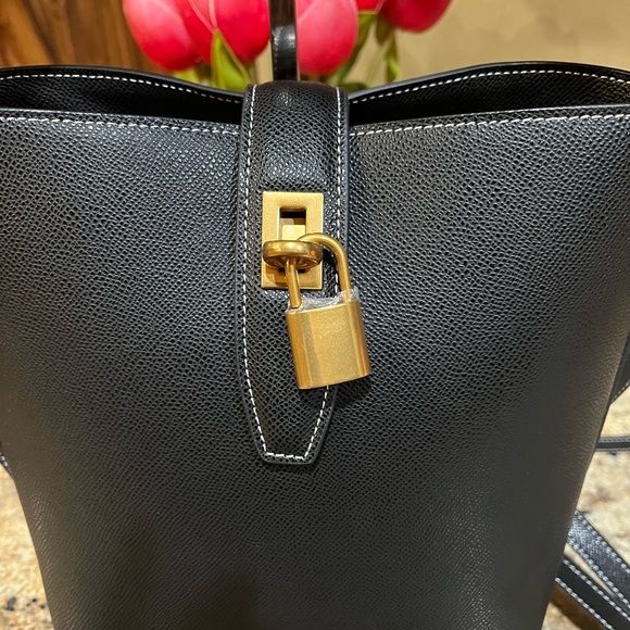 llnllm - Woman's Exclusive Bag- MAJIETOTE  TOTE - Picture 2 of 8